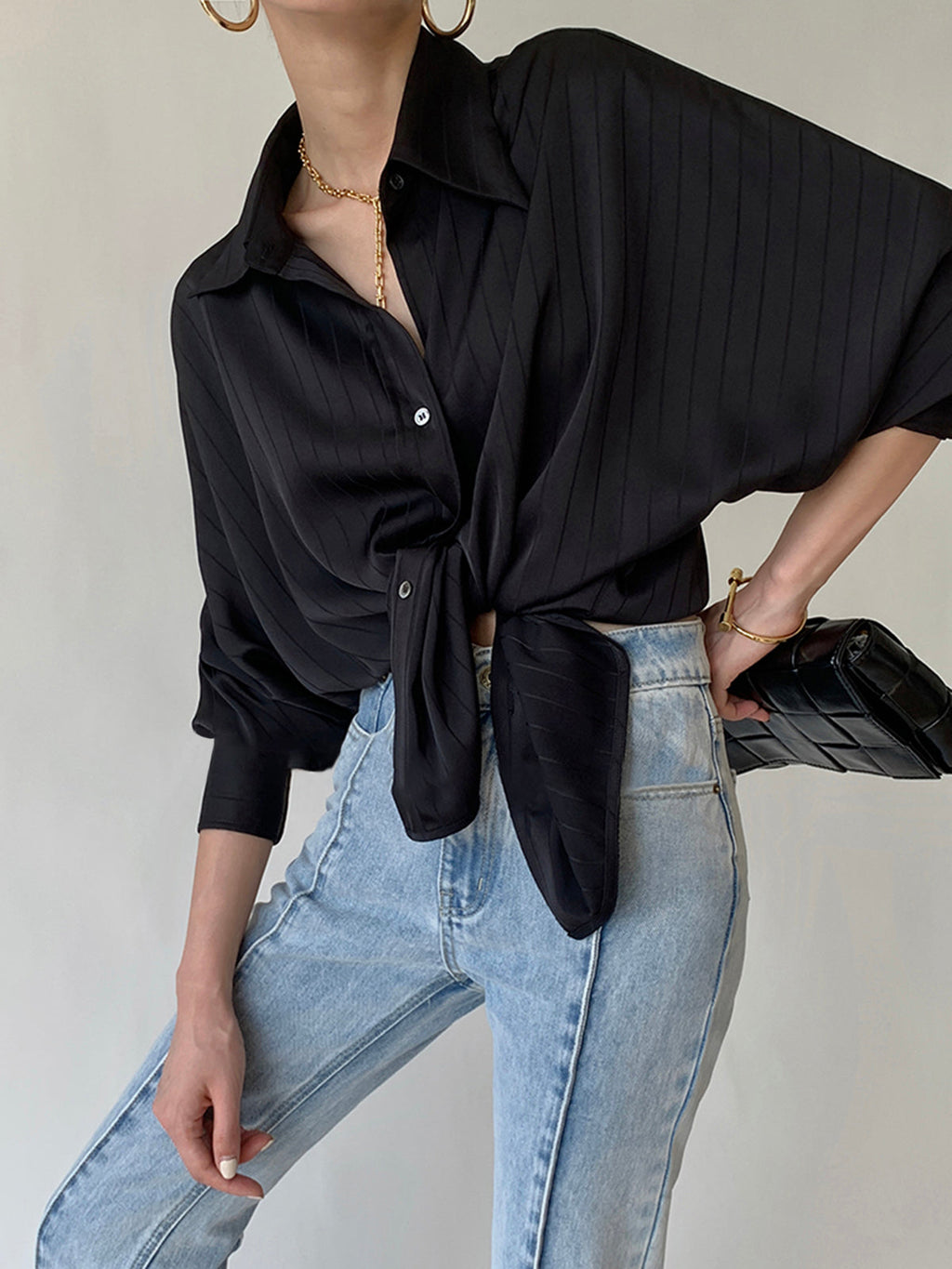 Women’s Oversized Button Up Shirt in Long Sleeve Style | Women Collared Blouse
