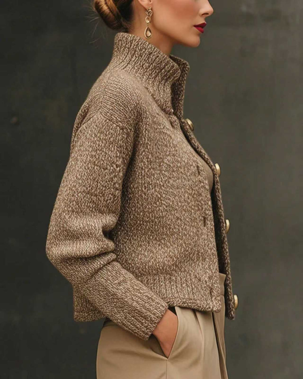 Women’s Cropped Jacket | Buttoned Collar