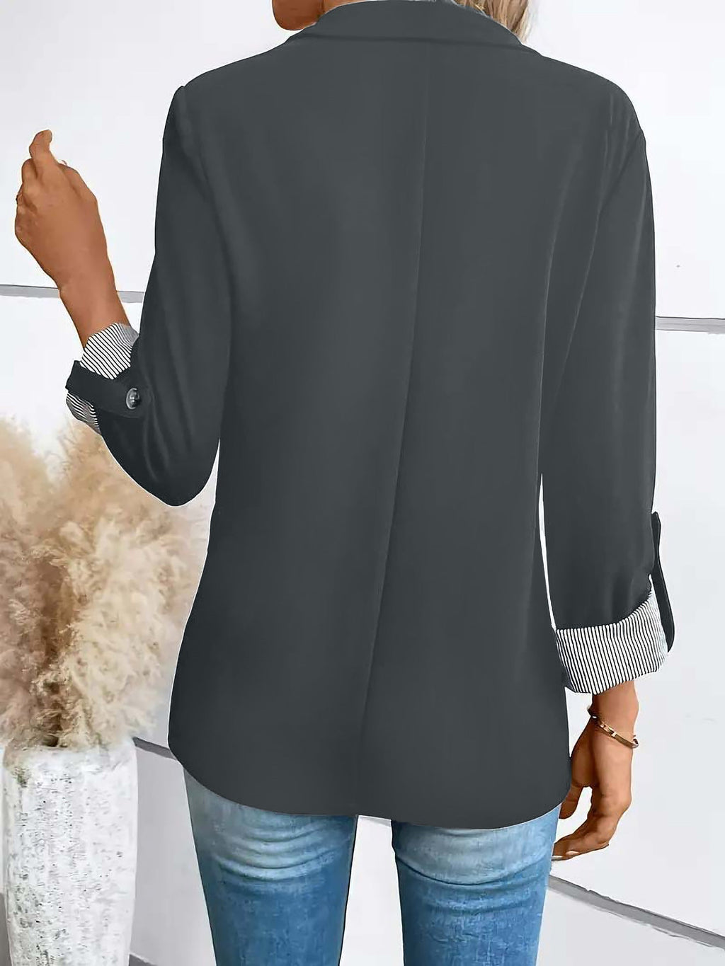 Women’s Casual Blazer | Button Up Pockets