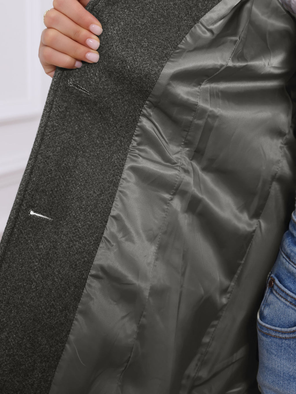 Women’s Structured Winter Jacket | Buttoned Pockets